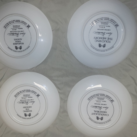Set of 4 vietnam Memorial plates - Picture 2 of 2